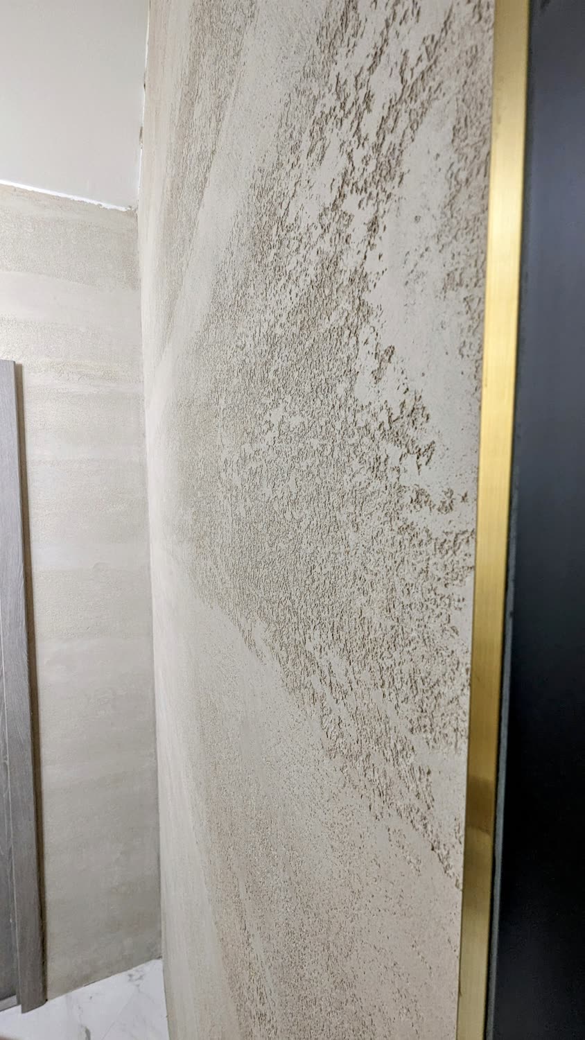 Известковый травертин — фактура стены, Gesso Decoring